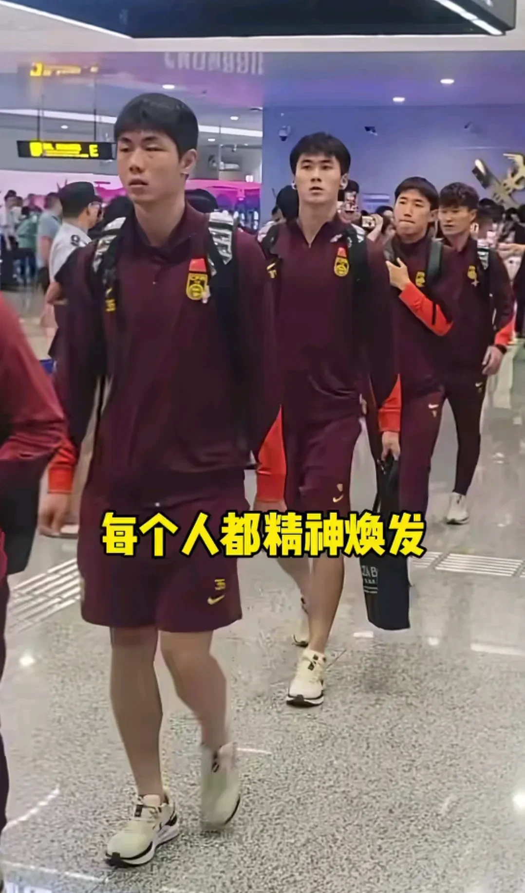 B体育-包含队员状态渐入佳境，大连一方稳健取得连胜的词条