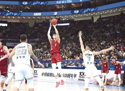 B体育-关于福建男篮全队团结一心，力克对手取得胜利的信息