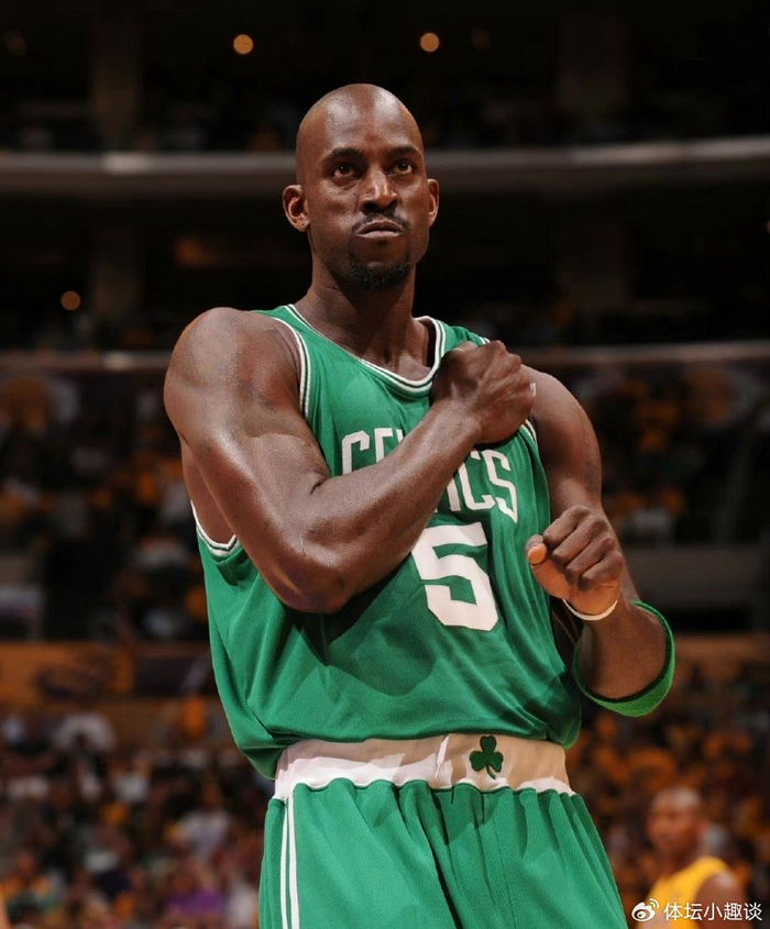B体育-凯尔特人背靠背逆袭！斯玛特发威贡献三分制胜的简单介绍