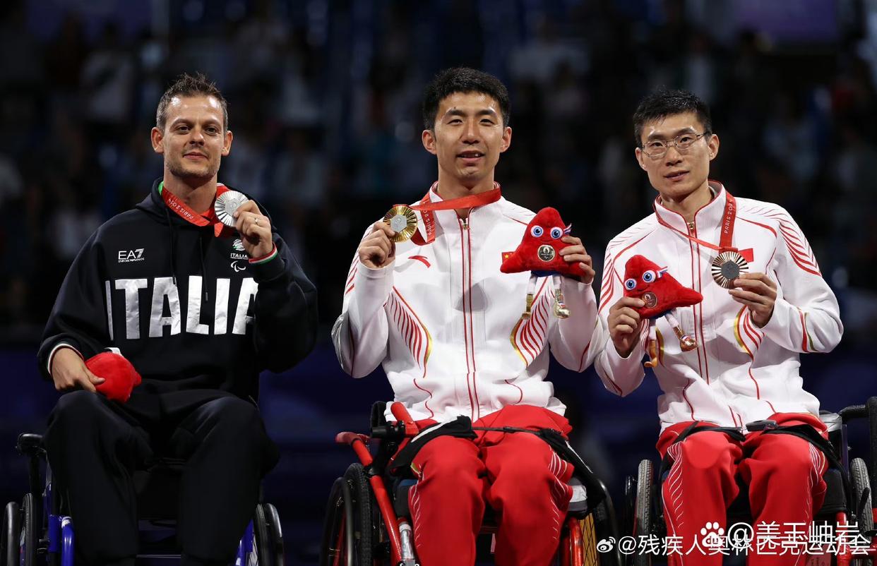 B体育-队员在比赛中深刻挖掘对手弱点获得胜利