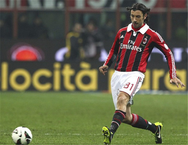 B体育-包含活塞新补强展示实力，获胜乌龙定胜负的词条